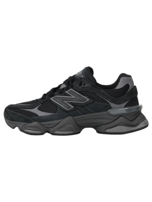 NEW BALANCE 9060 NERO CASTLEROCK
U906079E