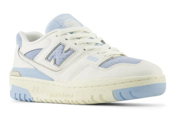 NEW BALANCE 550 LIGHT BLUE
