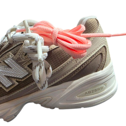 NEW BALANCE 740 Mushroom/Linen/Timberwolf
U7403TR