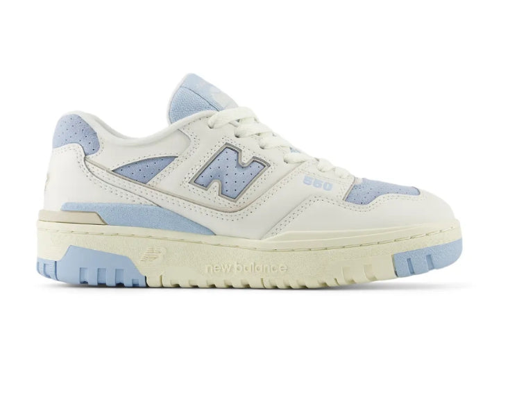 NEW BALANCE 550 LIGHT BLUE