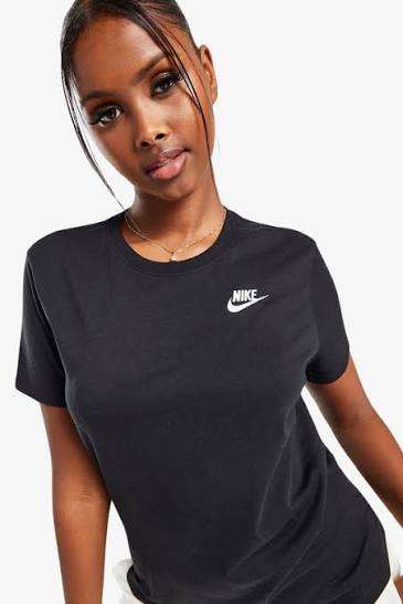 Nike  T-Shirt Sportswear Club Essential W