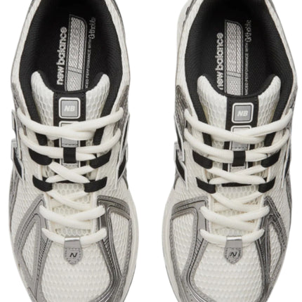 New Balance 1906 White/Black & Silver
M1906RER