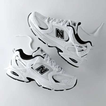 NEW BALANCE WHITE/BLACK