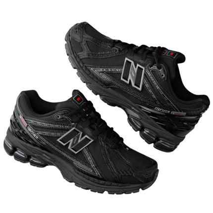 New Balance 1906 Black & Silver
U1906ROE