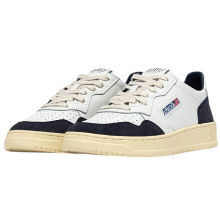 AUTRY MEDALIST LOW IN PELLE BIANCA E SUEDE OCEANO
AULM FT07
