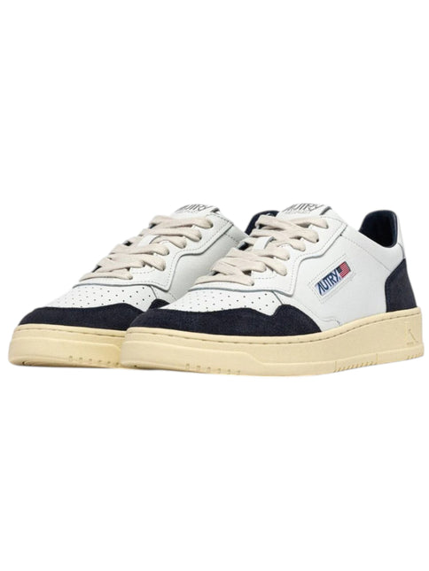 AUTRY MEDALIST LOW IN PELLE BIANCA E SUEDE OCEANO
AULM FT07