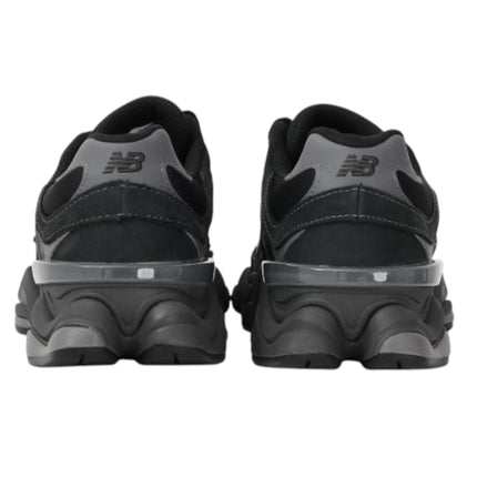 NEW BALANCE 9060 NERO CASTLEROCK
U906079E