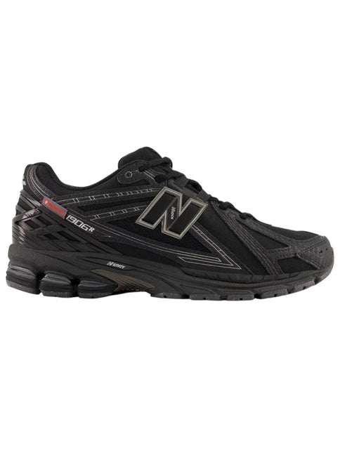 New Balance 1906 Black & Silver
U1906ROE