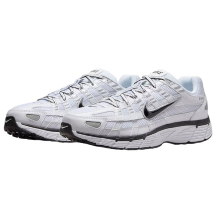 NIKE P6000 White & Black
CD6404 107