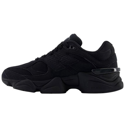 New Balance 9060 Total Black
GC9060BB