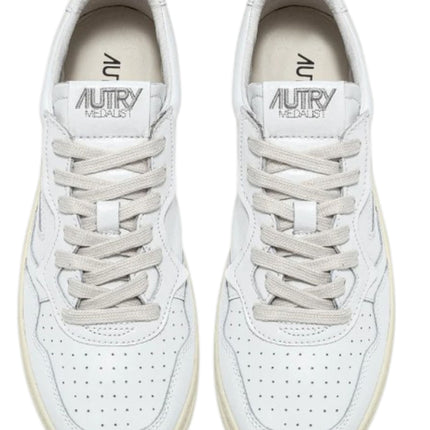 AUTRY MEDALIST LOW IN PELLE BIANCA 
AULM LL15